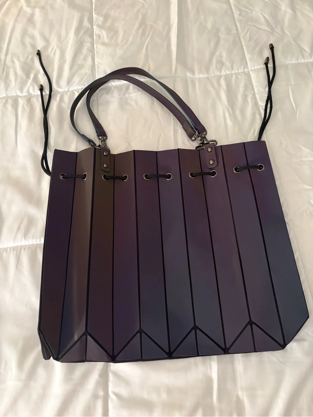 Vintage Y2K Purple Reflective Bucket Bag